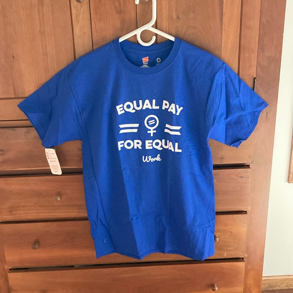 Hanes tee shirt